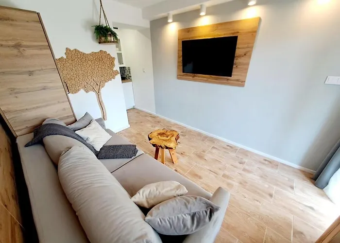 Pietnastka אוסטראון